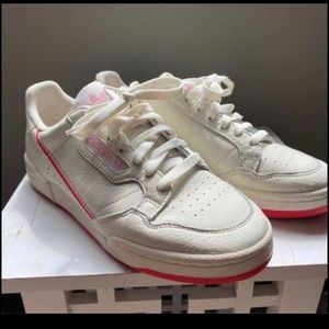 Womens Adidas Continental 80